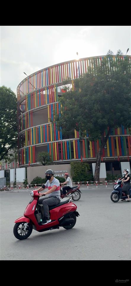 Tây hồ khó tìm lô thứ 2  đất 30m ô tô tránh  6 tỷ 400