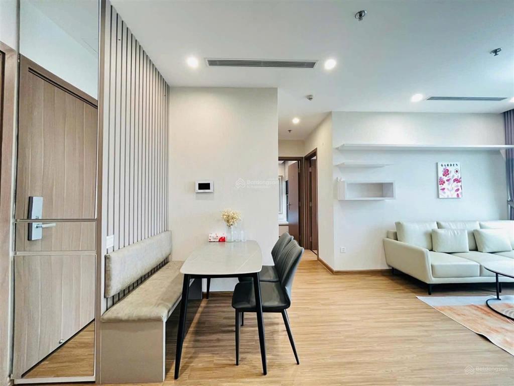 3 ngủ rộng  đủ đồ  15 triệu không thương lượng