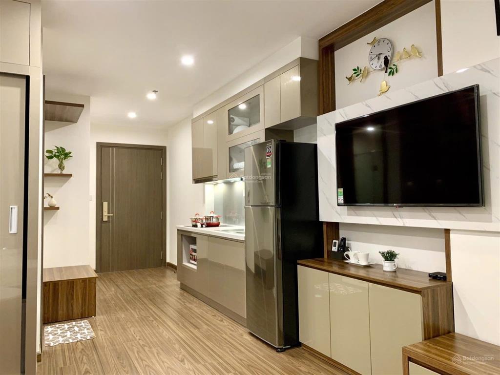 12,5 triệu không thương lượng  nội thất đẹp  studio west point làm việc chính chủ