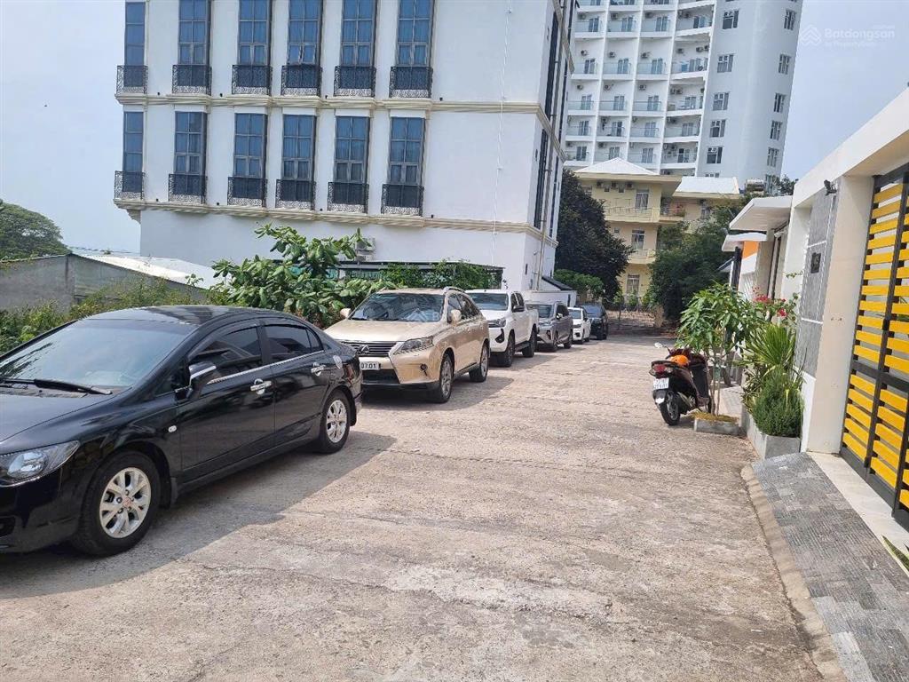 Bán biệt thự 2 mặt tiền trước sau view trưc diện biển đường nội bộ 8m khu trần phú, vũng tàu