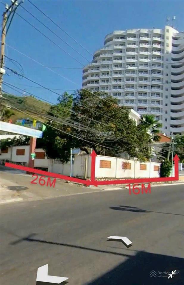 Cho thuê nhà 90 trần phú vũng tàu góc 2 mặt tiền cực đẹp view trực diện biển làm nhà hàng , cà phê