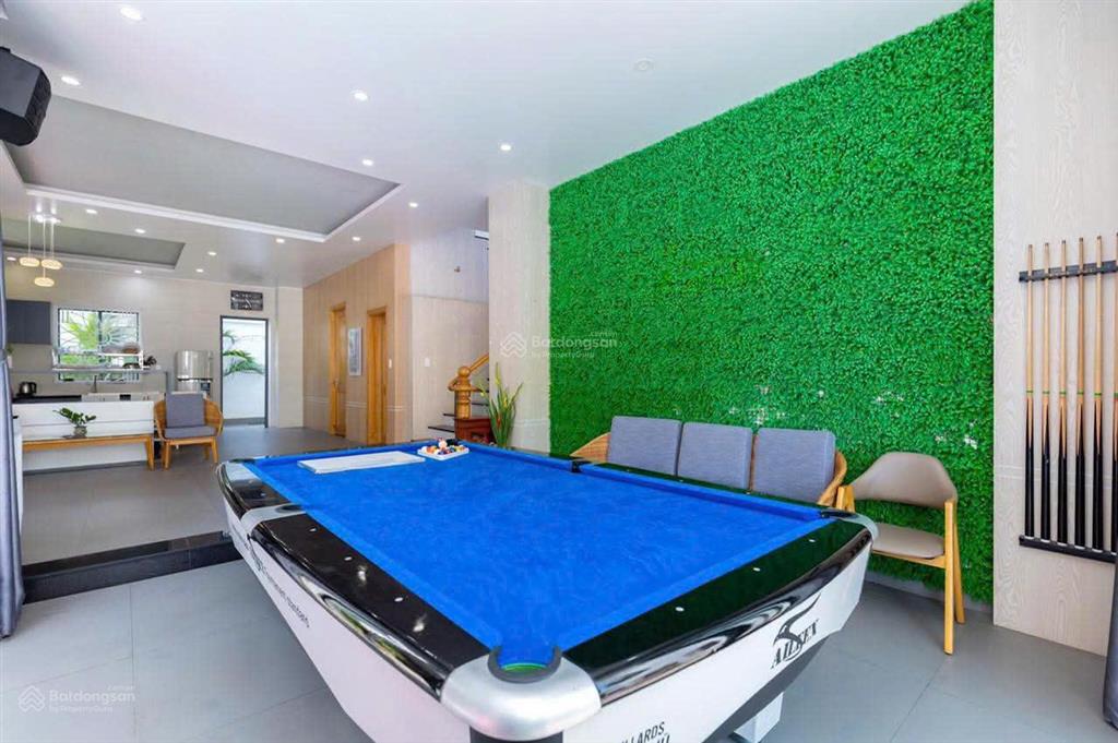 Cần tiền bán gấp căn biệt thự góc 2 mặt tiền khu thanh bình cách biển long cung chỉ 150m