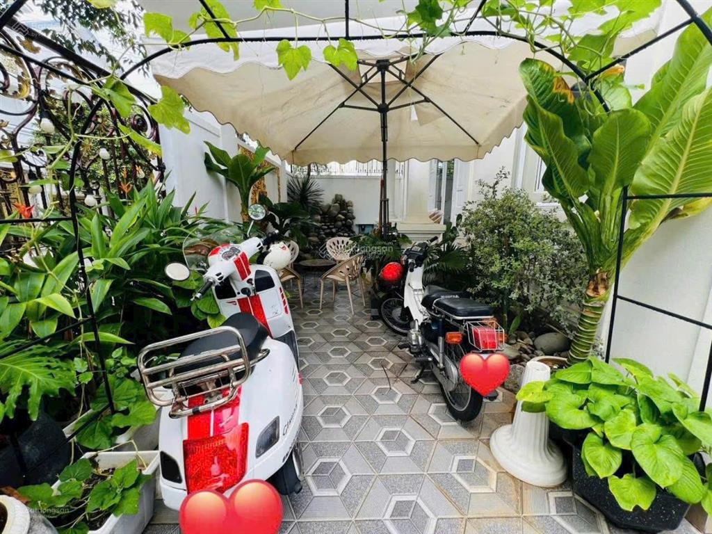 Bán gấp biệt thự 2 mặt tiền khu phước sơn gần biển & sun world  giá rẻ bán gấp
