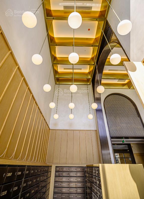 2pn2wc  lầu cao  bán 4,090 tỷ, hướng đông bắc, lumiere boulevard