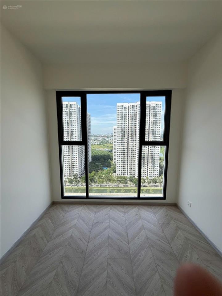 Chỉ thua penthouse, 2pn view landmark 81, city  4 tỷ 627, lumiere boulevard, nhận nhà ở ngay