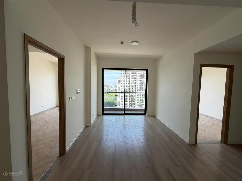 Chỉ thua penthouse, 2pn view landmark 81, city  4 tỷ 627, lumiere boulevard, nhận nhà ở ngay