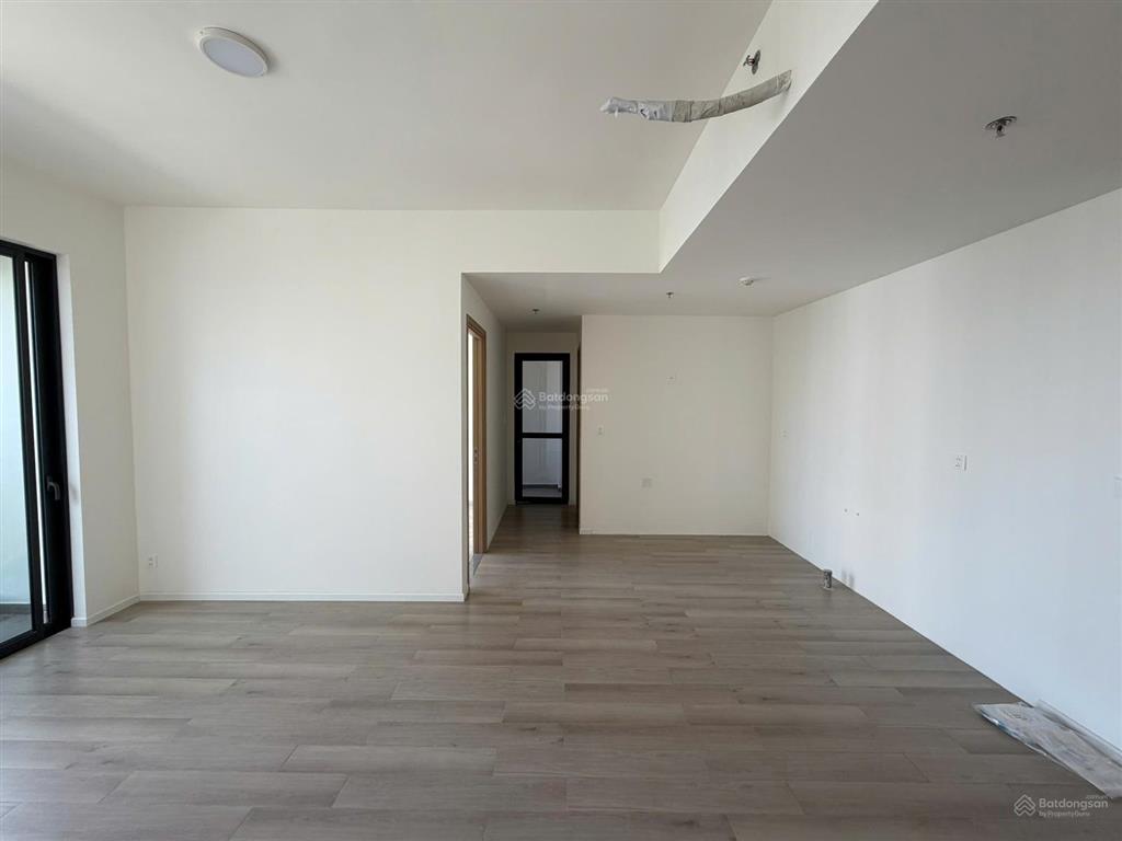 Chỉ thua penthouse, 2pn view landmark 81, city  4 tỷ 627, lumiere boulevard, nhận nhà ở ngay