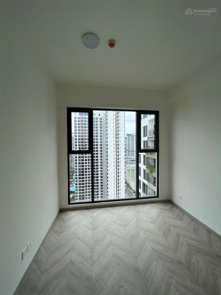 Ra nhanh căn 3pn lumiere boulevard tòa a  tầng trung chỉ 6,5 tỷ bao hết  lấy nhận nhà ngay