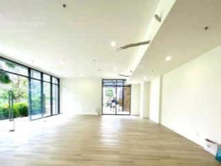 Duplex mặt ngoài  144m2  bán 13 tỷ bao hết, kinh doanh tốt 40 triệu/ tháng, masteri centre point