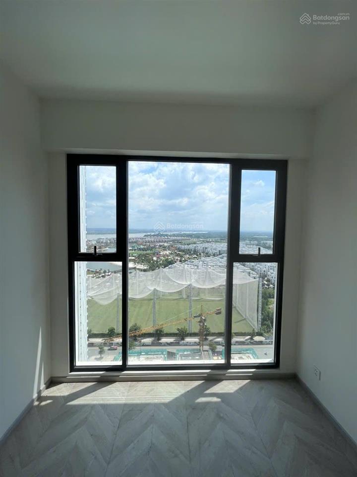 2pn tòa b, hướng mát  bán 4 tỷ 220 bao hết, giá hời lumiere boulevard, nhận nhà ở ngay