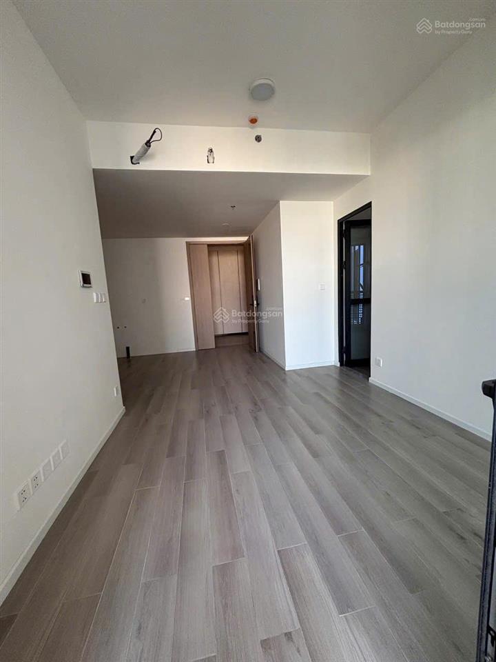 2pn  diện tích 70m2  giá bán 4 tỷ, giá cạnh tranh lumiere boulevard  cần bán gấp ngay