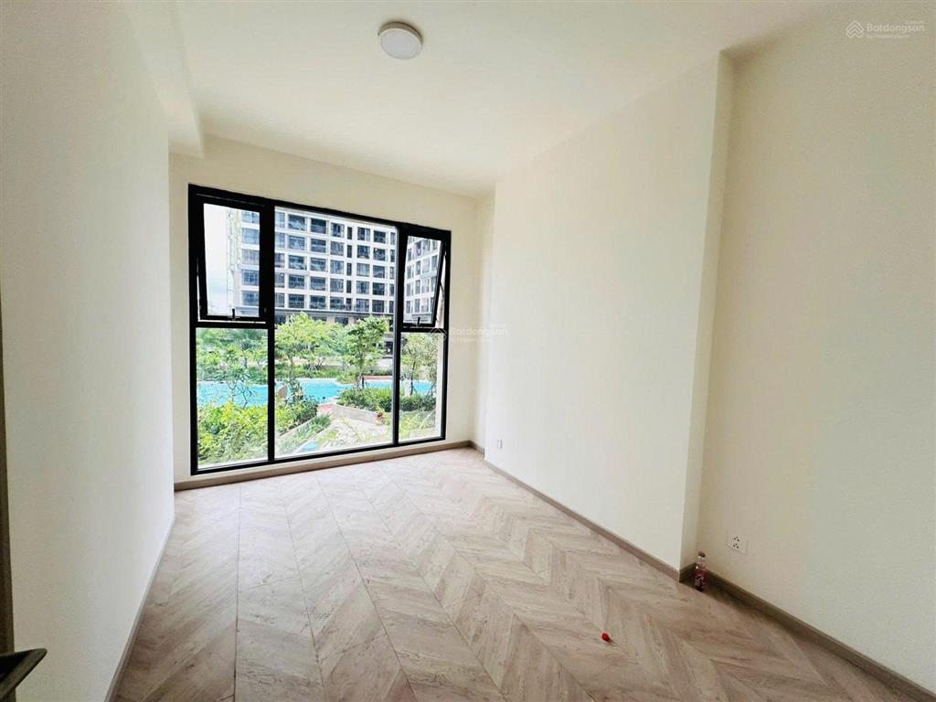 Duplex 4pn sân vườn  165m2  bán 12,5 tỷ  đẹp và tốt nhất masteri centre point quận 9