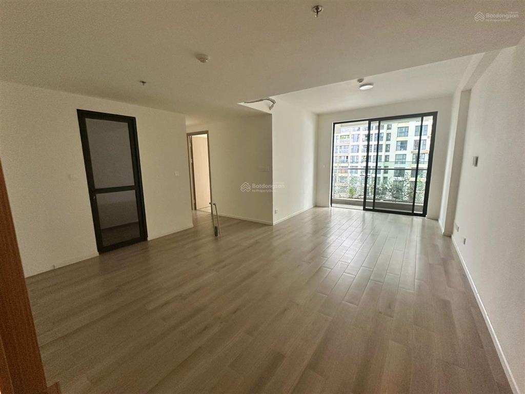 2pn góc tòa a  giá 4 tỷ 150 bao hết  view công viên, sân thể thao, lumiere boulevard, nhận ngay