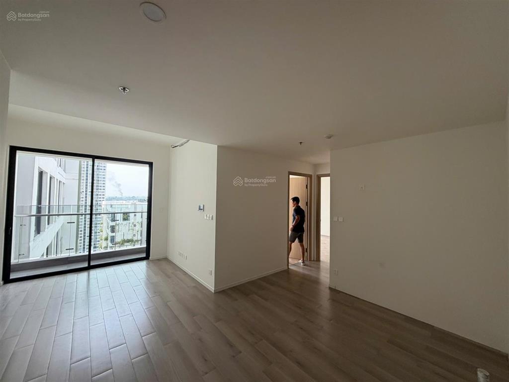 2pn sẵn sổ  bán 4,150 tỷ bao hết, tòa b, giá tốt tại lumiere boulevard quận 9, nhận nhà ngay