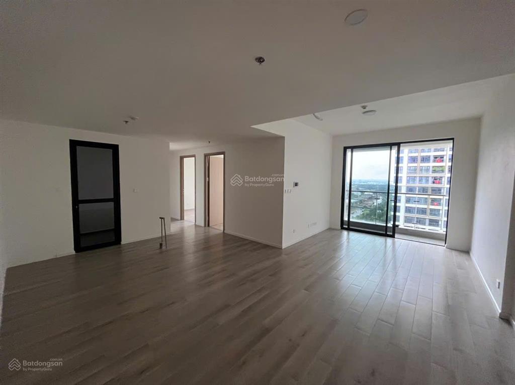 3pn2wc tòa a,sẵn sổ đỏ  bán 5,8 tỷ bao hết  căn tốt nhất lumiere boulevard, cam kết giá thật