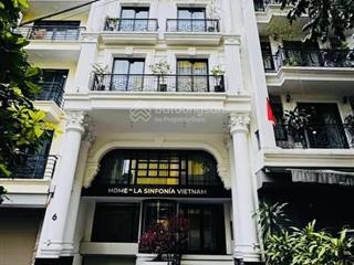 Bán toà căn hộ 9 tầng dt 125m2  mt 7.2m phố trần hưng đạo hoàn kiếm tiềm năng sinh lời cao