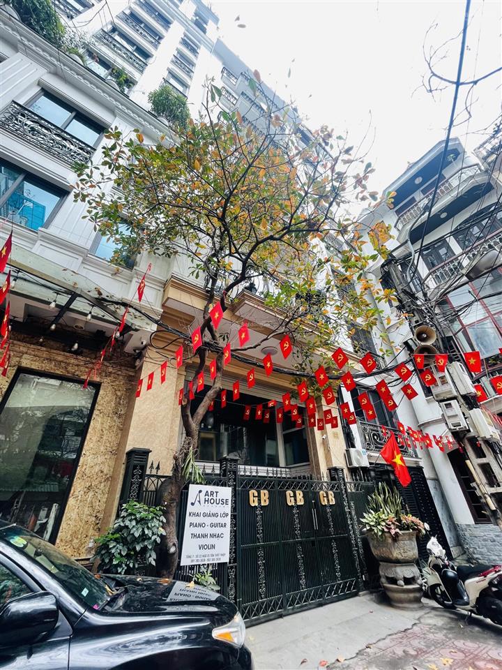 Cực hiếm !bán nhà phân lô tôn thất thiệp 79m27t thang máy 3 mặt thoáng vĩnh viễn khu dân trí cao