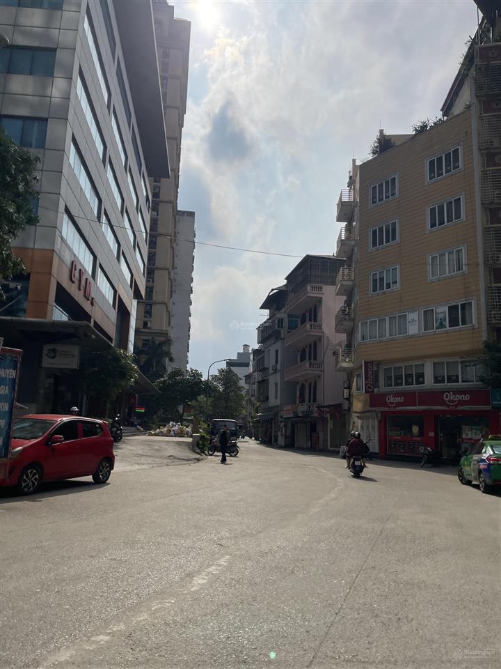 Siêu hiếm ! bán nhà ngõ 34 hoàng cầu dt 68m2mt 4.8mxây 7t thang máy. ngõ kinh doanh sầm uất.