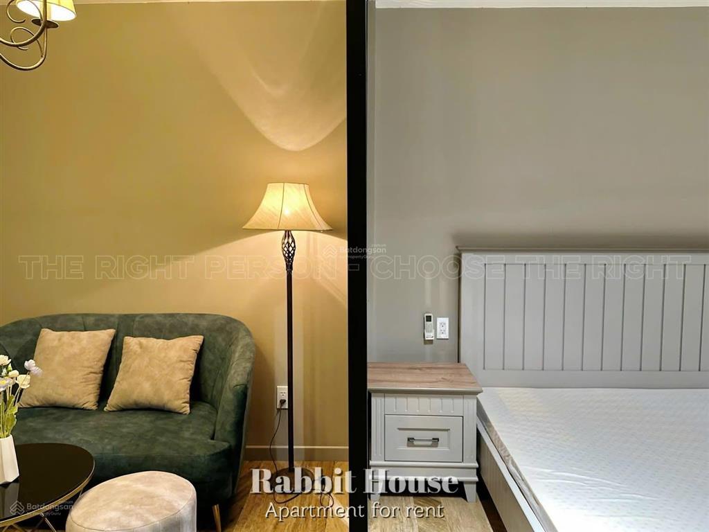 Siêu phẩm căn hộ 1 phòng ngủ full nội thất cao cấp, ban công lớn hồ hảo hớn quận 1 gần bùi viện