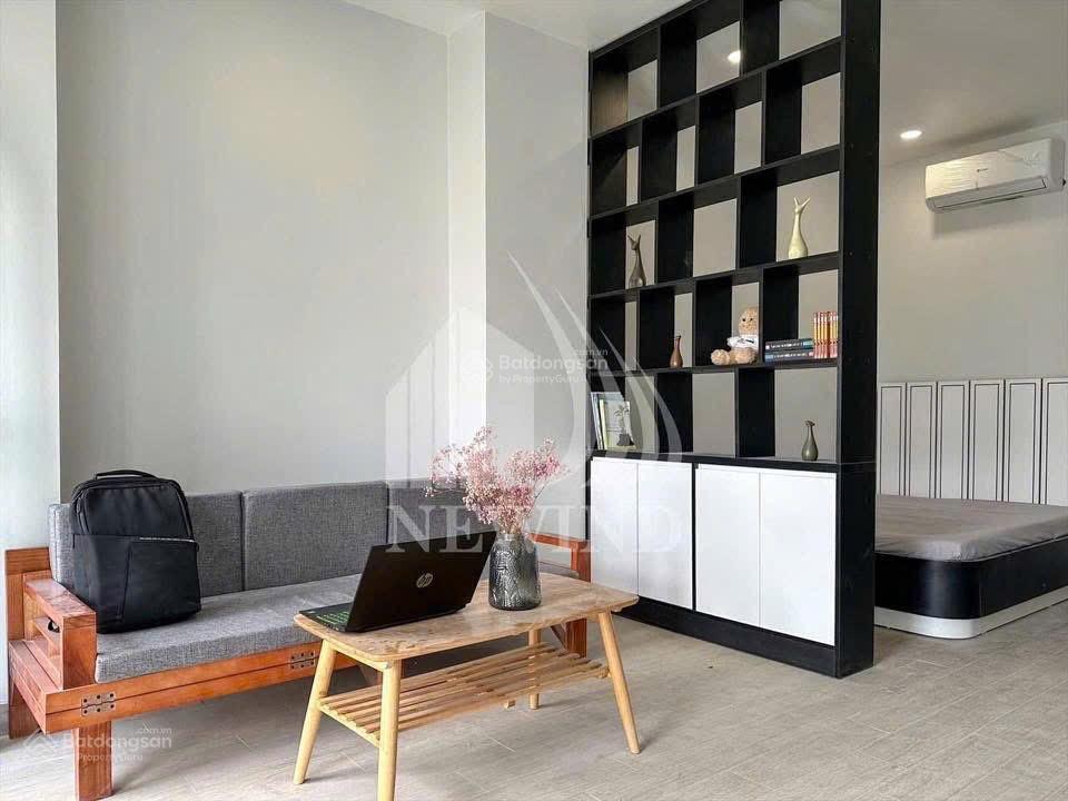 Cho thuê căn hộ full nội thất, ban công lớn, máy giặt riêng bến vân đồn quận 4 gần cầu ông lãnh