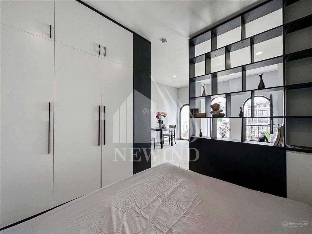 Cho thuê căn hộ full nội thất, ban công lớn, máy giặt riêng bến vân đồn quận 4 gần cầu ông lãnh