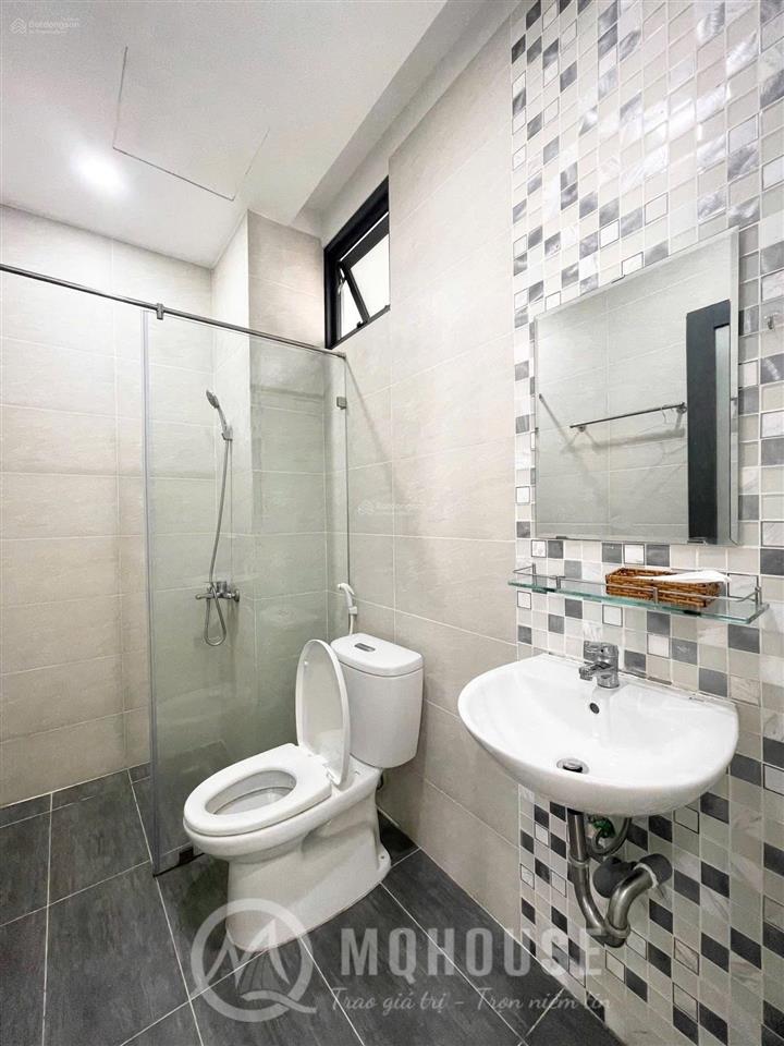 Cho thuê căn hộ full nội nhất, ban công thoáng ngay nguyễn trãi quận 1 gần bùi viện, cầu ông lãnh
