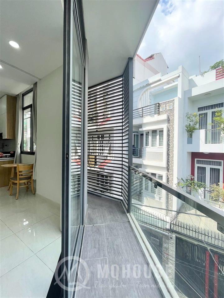 Cho thuê căn hộ full nội nhất, ban công thoáng ngay nguyễn trãi quận 1 gần bùi viện, cầu ông lãnh