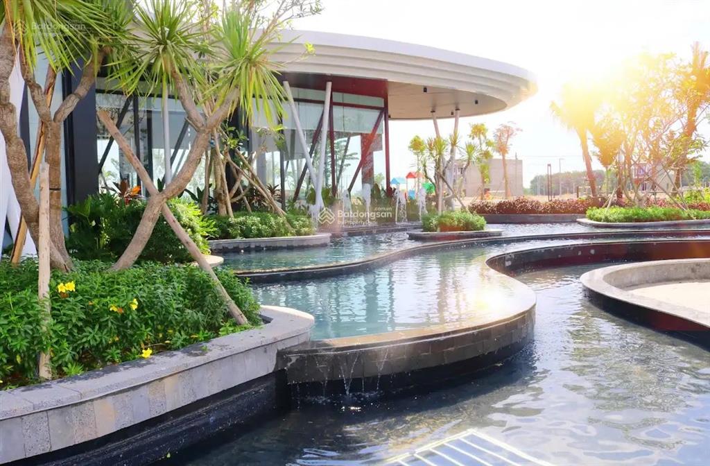 Bán gấp lô phúc hưng golden bình phước 110m2, sổ đỏ riêng từng nền, lô góc đẹp dự án, giá tốt
