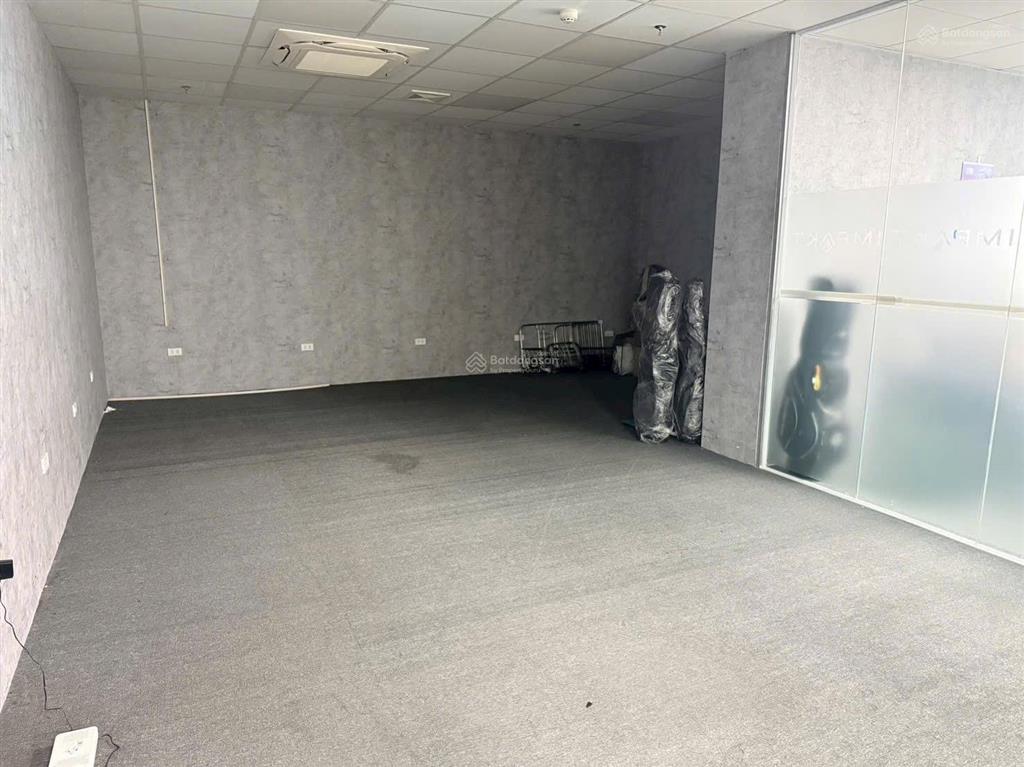 Mình cần cho thuê 100m2 dùng làm văn phòng tại tầng 4 chung cư mỹ đình plaza 2 nguyễn hoàng