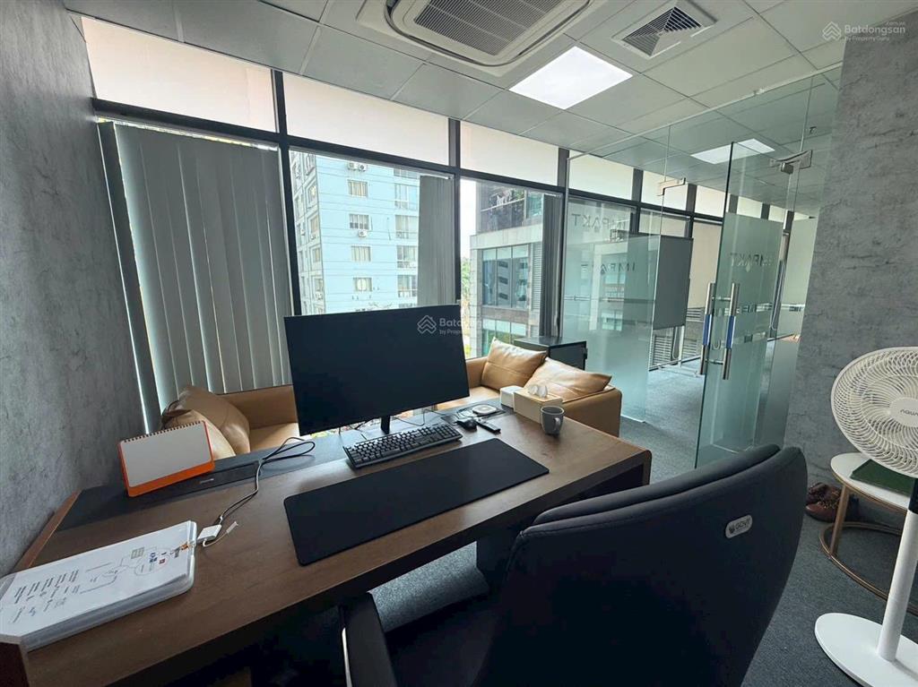 Mình cần cho thuê 100m2 dùng làm văn phòng tại tầng 4 chung cư mỹ đình plaza 2 nguyễn hoàng