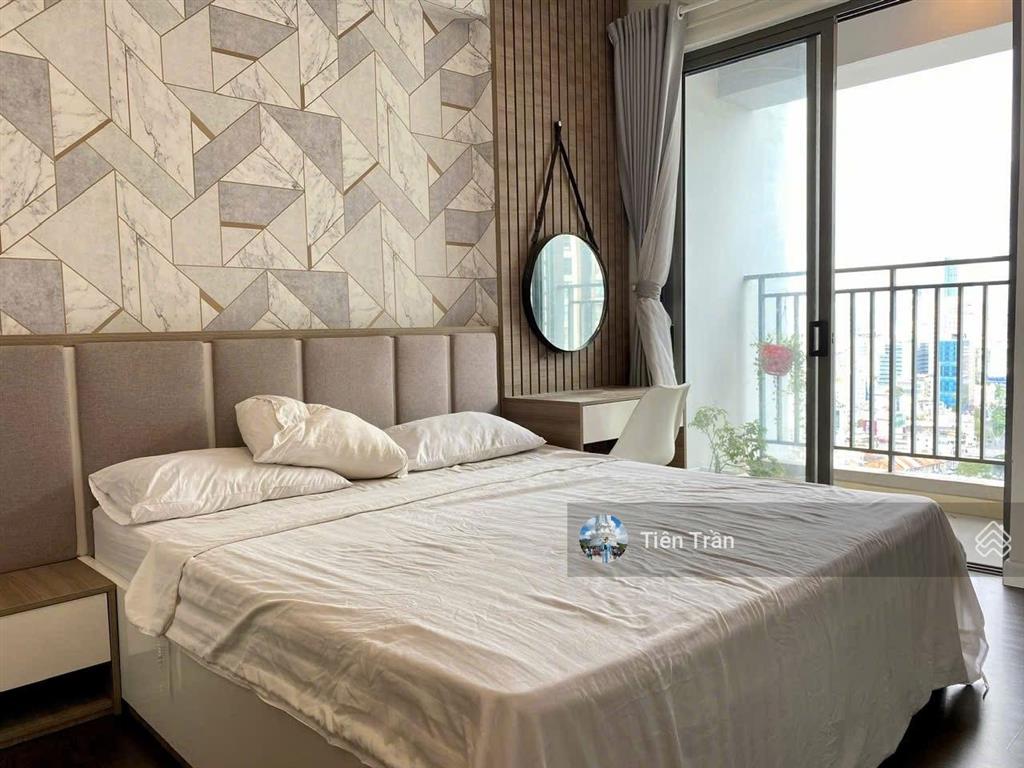 Chủ hạ giá bán gấp căn hộ nguyễn ngọc phương, 68m2, 2pn 2wc, có nội thất, pháp lý đầy đủ