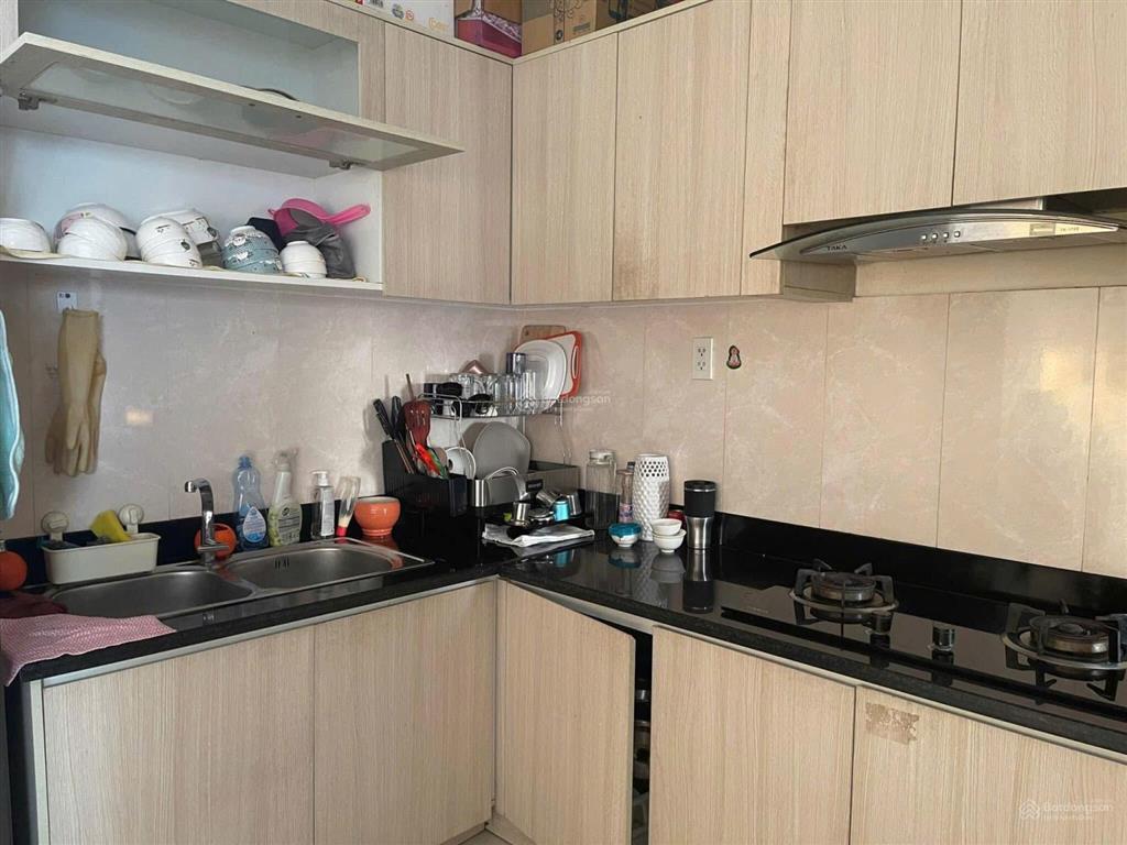 Chuyển nhượng gấp chung cư screc tower đầy đủ nội thất diện tích 70m², có sổ công chứng ngay