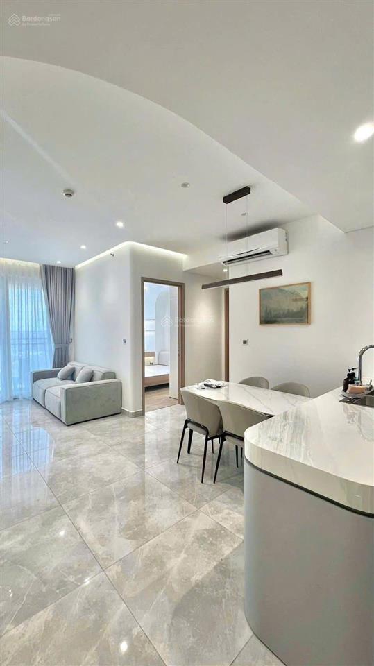 Bán gấp trong tháng căn hộ sky 9, dt 65m2, 2pn 2wc, đã có sổ công chứng liền