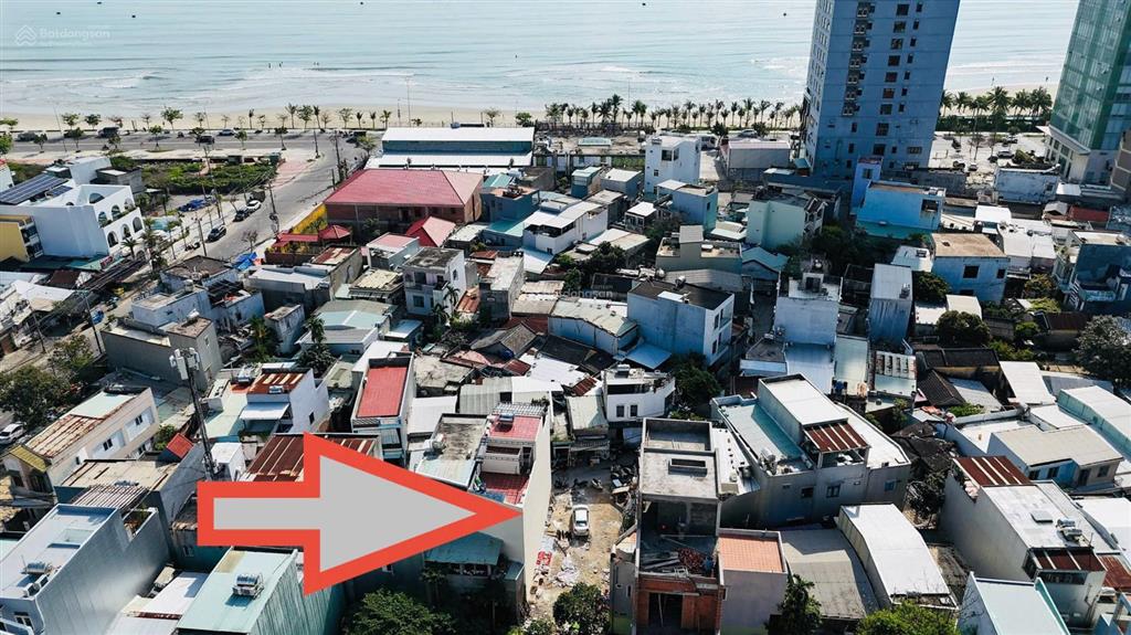 Bán đất thảm nhựa 6m hồ thấu ngay cách biển 200m địa điểm du lịch. diện tích 167m2. giá 13tỷ5 tl