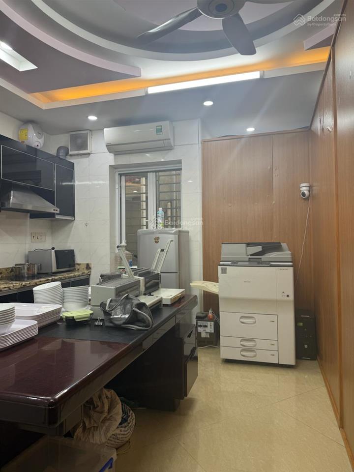 Building lê trọng tấn 7 tầng thang máy