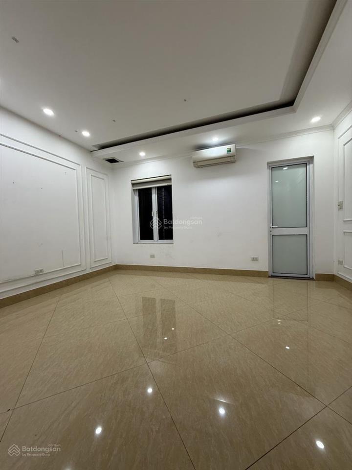 Building lê trọng tấn 7 tầng thang máy