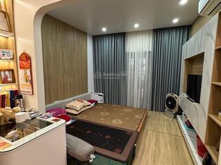 Gia đình cần bán nhà phố giáp bát  hoàng mai  44m²  5 tầng  mt 6.5m cực rộng