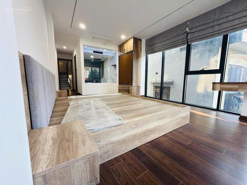 Hoa hậu nhất phố thịnh liệt  vỉa hè  kinh doanh sầm uất  full nội thất  thang máy nhập khẩu
