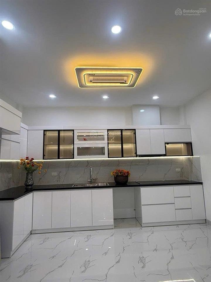 Phân lô quân đội  vip thanh xuân  thang máy  ô tô đỗ cửa phố  kinh doanh sầm uất ngày đêm