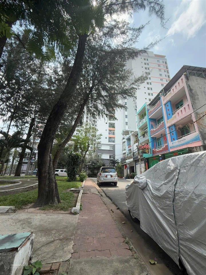 Bán đất khu tên lửa, mt đường số 4c, dt 4 x 21m, giá 9.2 tỷ ( tl ). cạnh công viên