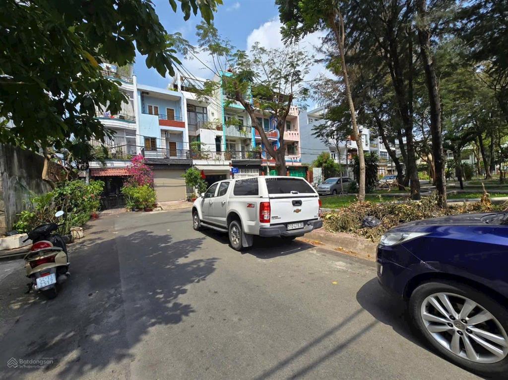 Bán đất khu tên lửa, mt đường số 4c, dt 4 x 21m, giá 9.2 tỷ ( tl ). cạnh công viên