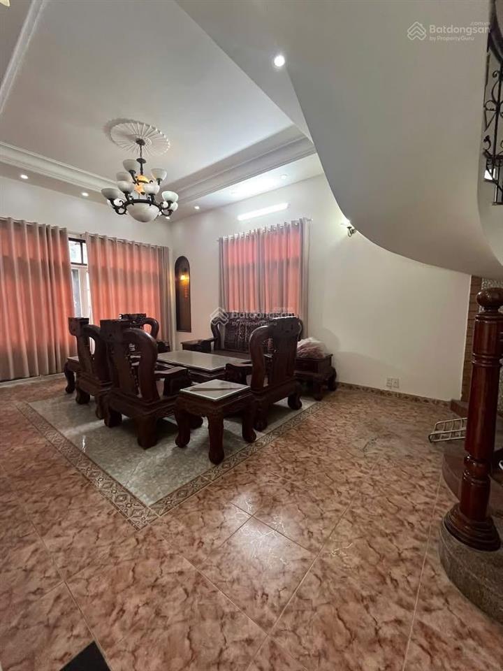 Bán biệt thự khu tên lửa, mt đường số 34a, dt 10 x 19m, 3 tấm, giá 23 tỷ (tl)