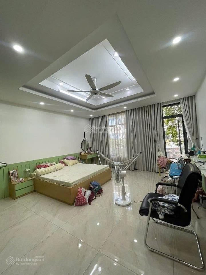 Bán nhà khu tên lửa, mt đường số 6d, dt 5 x 19m, 3 tấm, giá 11,98 tỷ (tl)