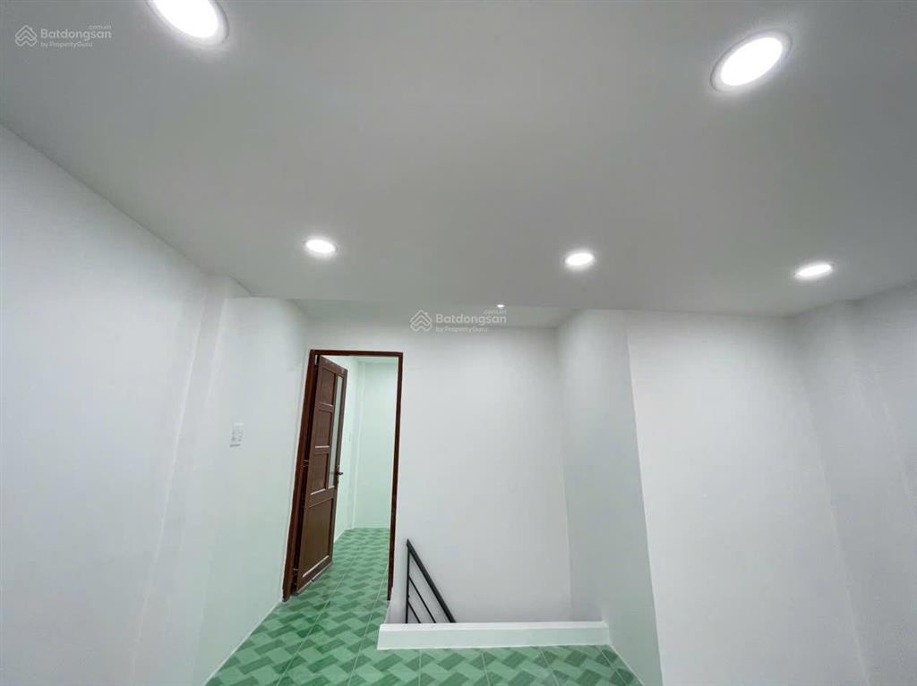 Bán nhà mới góc 2 mặt hẻm 59 mã lò, bình trị đông a giá 3.7 tỷ ( tl )