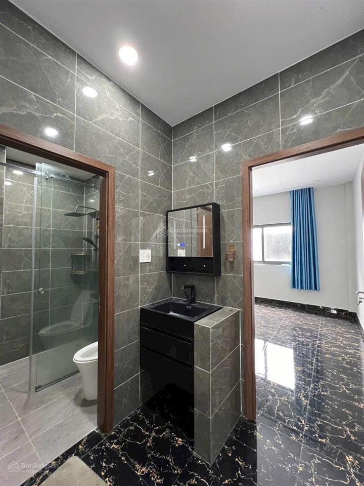 Bán nhà khu tên lửa, mt đường số 27, dt 4 x 20m, 3.5 tấm, giá 10.9 tỷ. gần công viên