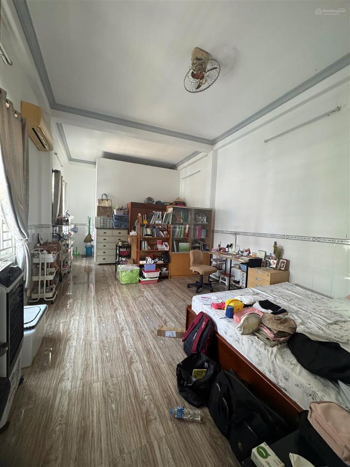 Bán nhà khu tên lửa, góc 2mt đường số 11, dt 4 x 13.5m, 4 tấm, giá 10 tỷ ( thương lượng )