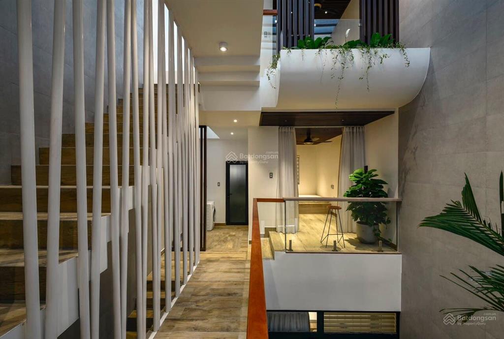 Bán nhà mới khu ao sen tên lửa, mt đường số 30, dt 5 x 20m, 3.5 tấm, giá 18.8 tỷ (thương lượng)