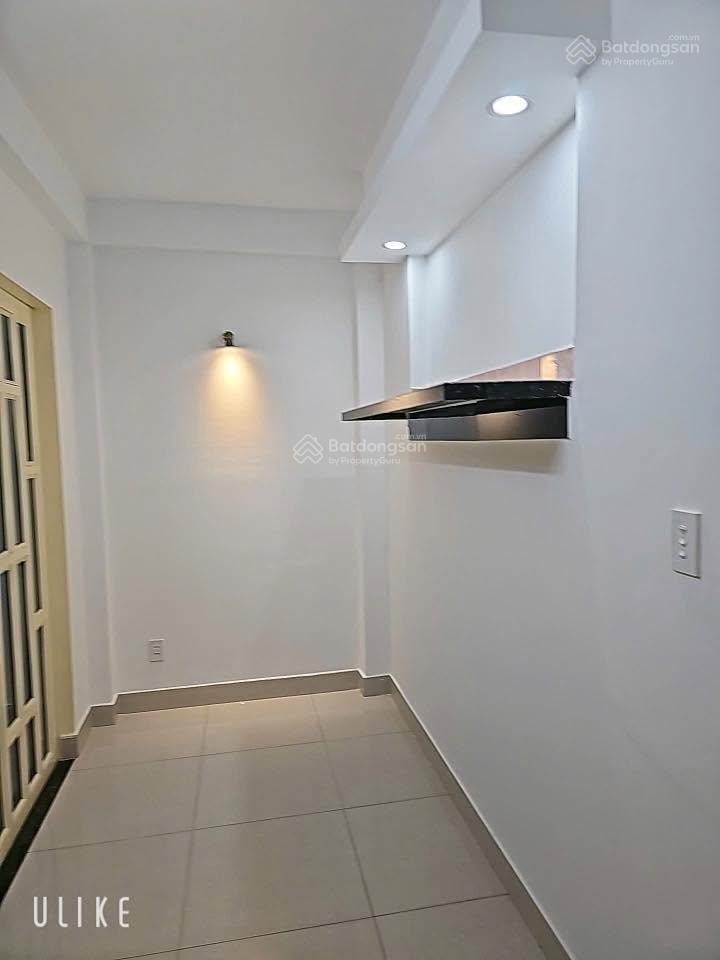 Bán nhà mới, hẻm xe hơi 375 chiến lược, dt 4.8 x 10m, 3.5 tấm, giá 6.3 tỷ (thương lượng)