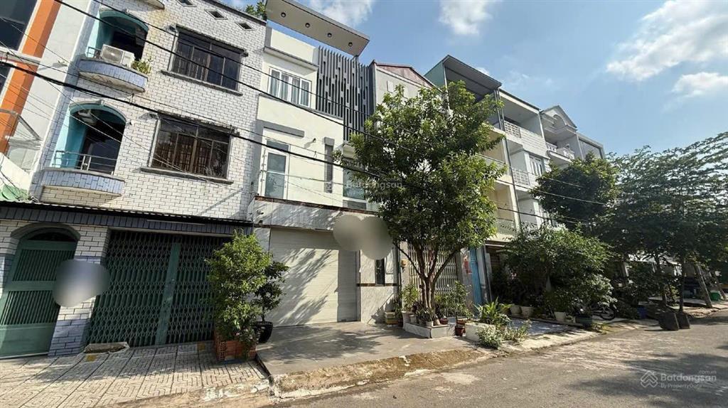 Bán nhà cạnh khu tên lửa mt đường số 53b, p. tân tạo, 5 x 16m, 3.5 tấm, giá 11.5 tỷ. (tl)