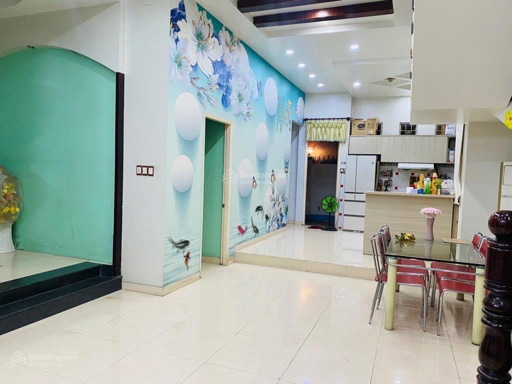 Biệt thự khu tên lửa, mt đường số 5, dt 10 x 20m, 3 tấm, giá 32 tỷ. (đối diện công viên)